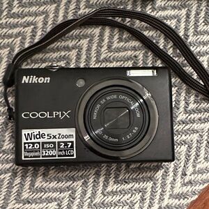 Nikon COOLPIX Black Digital Camera with 5x Zoom